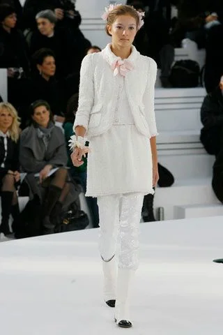 Look 13
